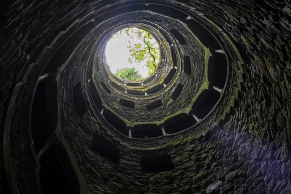 pozzo iniziatico-pozzo iniziatico quinta da regaleira-quinta da regaleira-Portogallo-Portugal-Europa-Europe