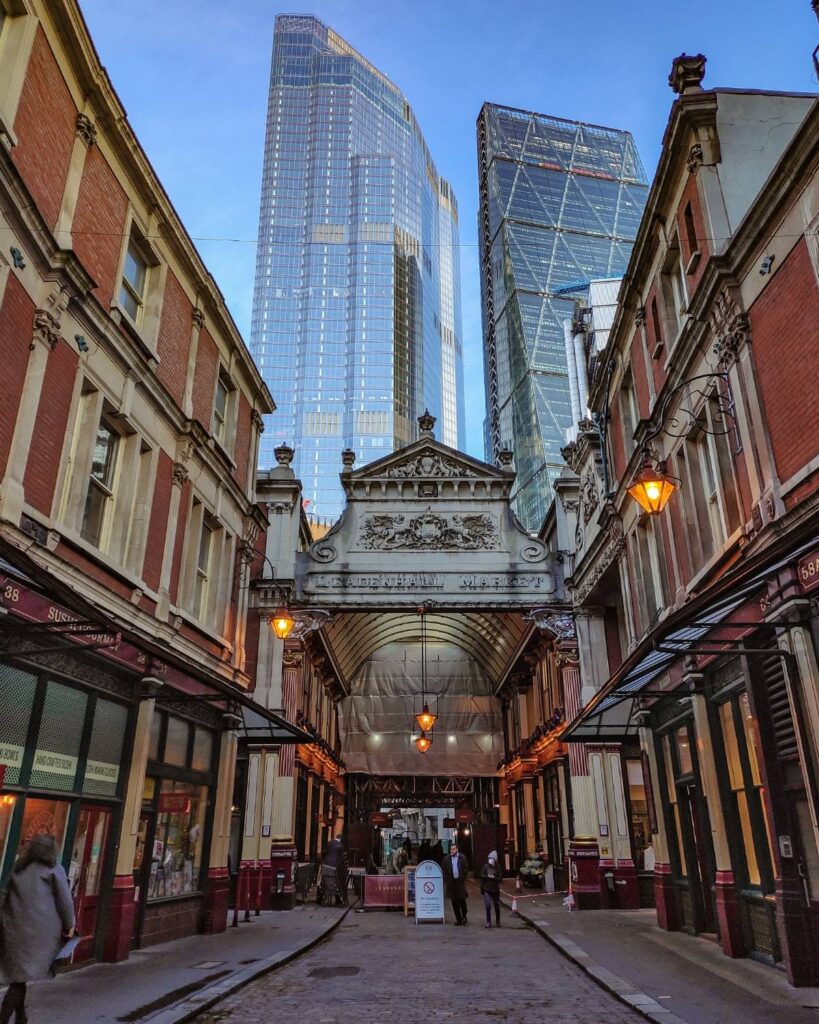 leadenhall market- liverpoool station-london-londra-uk-gran bretagna
