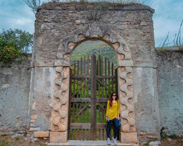 resti di Ninfa-giardino di Ninfa-cisterna di Latina-lazio resti di Ninfa-giardino di Ninfa-cisterna di Latina-lazio