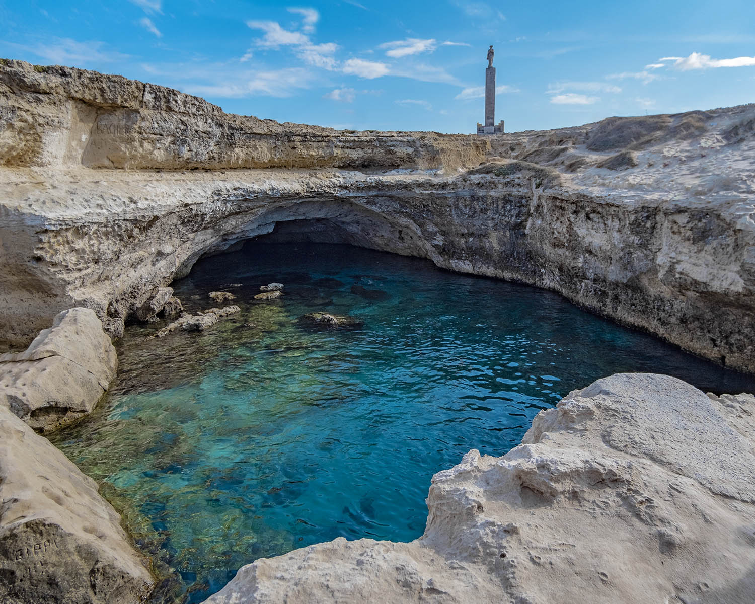 grotta della poesia-roca-salento