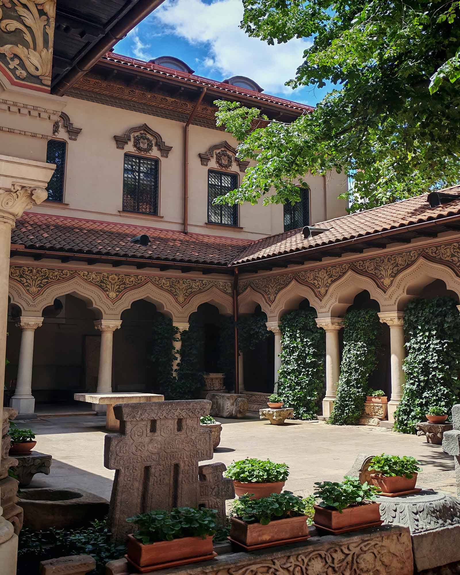 Monastero Stavropoleos - Biserica Stavropoleos-Bucarest-Bucharest-romania